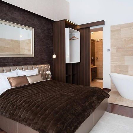 Central Luxy Design Apartment Budapest Kültér fotó