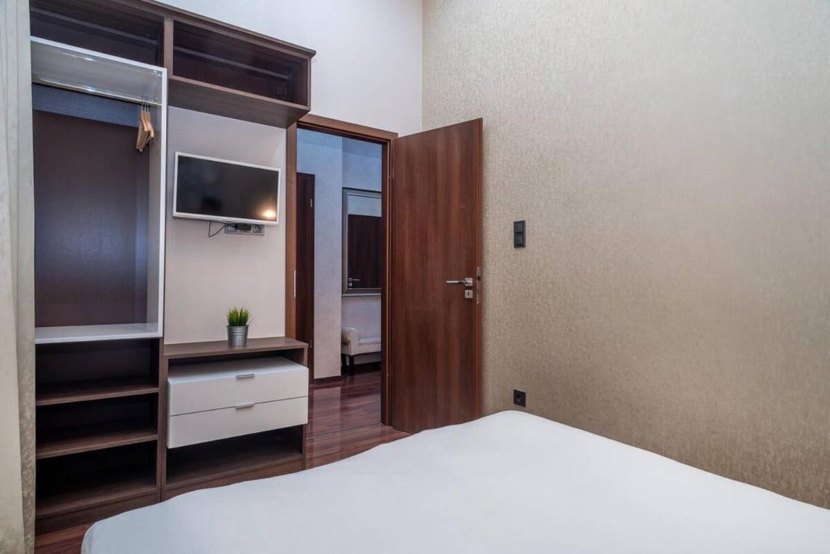 Central Luxy Design Apartment Budapest Kültér fotó